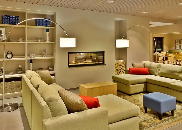 Country & By Radisson, Southeast Hotel Springfield