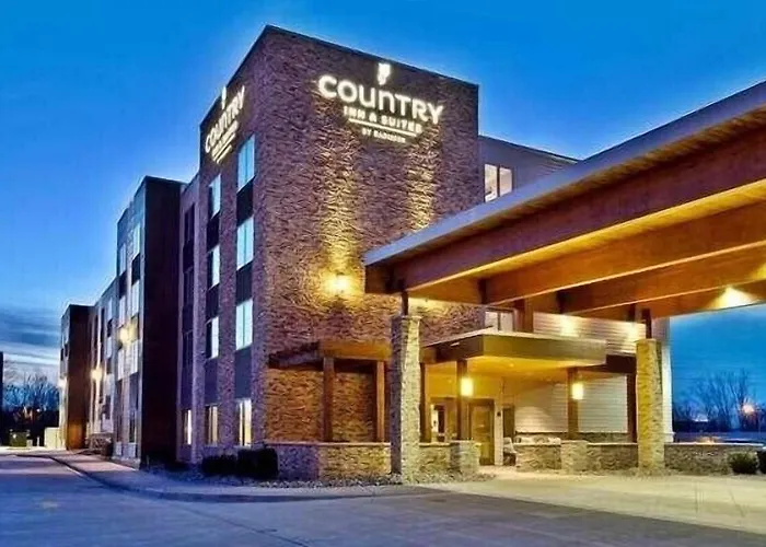 Country & By Radisson, Southeast Hotel